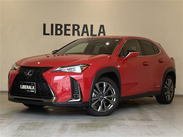 UX 250h Fスポーツ 4WD 本革シート