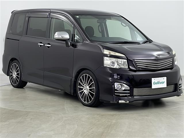 ヴォクシー 2.0 ZS 煌 4WD 修復歴無し