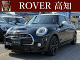 外装は、専任のスタッフが真心込めて丁寧に艶出し施工済みです。中古車とは思えない程に、ピカピカに仕上がっております。納車時には更にきれいにいたします。