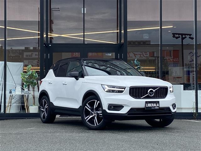 XC40 B4 AWD Rデザイン 4WD 4WD ワンオーナー