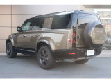 ディフェンダー 130 X ダイナミック HSE 3.0L D300 ディーゼル 4WD 