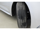 【タイヤ】中古車のタイヤは大事なチェックポイントです。写真での確認は難しいので、ご来店の際はしっかりチェックお願いします。