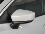 【ドアミラーウインカー】格好良さだけではなく対向車両からの視認性もよく安全に走行する為の安全装備のひとつです。