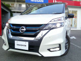セレナ 1.2 e-POWER ハイウェイスター V 