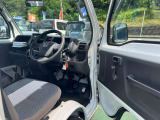 運転席廻り