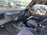 お車でのアクセスは、上信越自動車道【信州中野インター】から約5分。お気軽にご来店下さい。大きなスズキの看板が目印です。