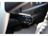 パーキングセンサー付で、車庫入れも駐車もラクラクです。