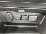 運転席&助手席にシートヒーター付いてます。寒い日に助かります