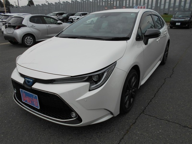 カローラ 1.8 ハイブリッド W×B E-Four 4WD 