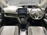 セレナ 1.2 e-POWER ハイウェイスター V 