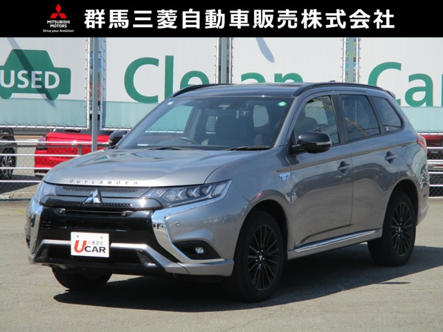 アウトランダーPHEV 2.4 ブラック エディション 4WD 