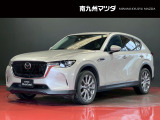 中古車専門再生工場にて熟練専任スタッフが丁寧に清掃、仕上げを実施しております。また、お客様に安心してご検討いただける様、公取協が定める基準に基づき車両検査を実施し、車両状態評価証を発行しております。