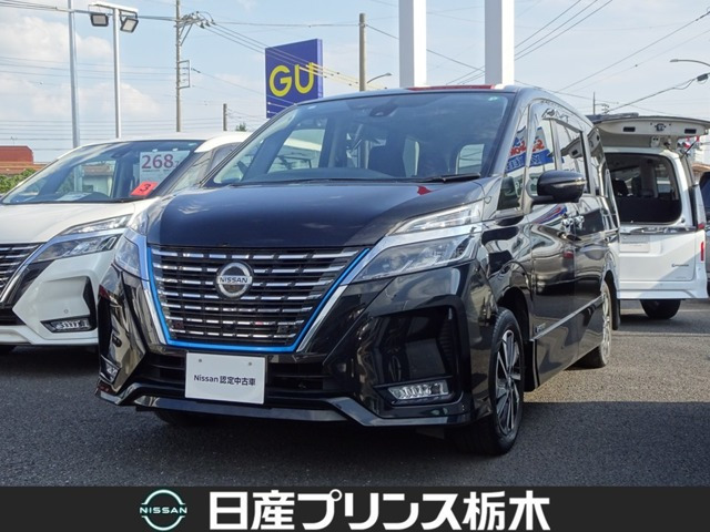 セレナ 1.2 e-POWER ハイウェイスター V 