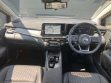 全方位で視界が広い。気持ちがよくて、運転もしやすいコックピット