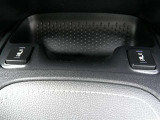 芯から体を温めてくれるシートヒーター付き。冷え性の方には大変うれしい装備です。