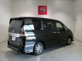 セレナ 1.2 e-POWER ハイウェイスター V 
