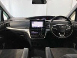 メーターやシフト、スイッチ位置など運転席まわりの配置はしっくりいきたいものですね!まずは座ってチェックしてみて下さい♪