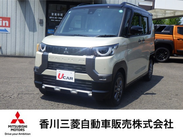 デリカミニ T プレミアム 4WD 