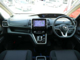 セレナ 1.2 e-POWER ハイウェイスター V 