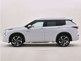 アウトランダー PHEV 2.4 P 4WD 