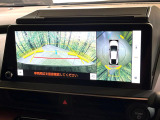 【パノラミックビューモニター】専用のカメラにより、上から見下ろしたような視点で360度クルマの周囲を確認することができます☆死角部分も確認しやすく、狭い場所での切り返しや駐車もスムーズに行えます。