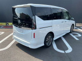 セレナ 2.0 ハイウェイスター V Vセレクション 