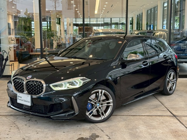 1シリーズ M135i xドライブ 4WD 