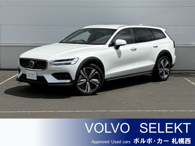 V60クロスカントリー アルティメット B5 AWD 4WD 