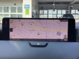 人とクルマ、そして外の世界と繋がる「マツダコネクト」。AM/FMラジオや、Bluetooth機能等、充実した装備です