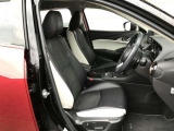 【運転席10Wayパワーシート&ドライビングポジションメモリー機能】運転手にあったシートパターン設定可能です。
