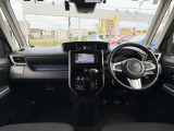 タンク 1.0 カスタム G 4WD 