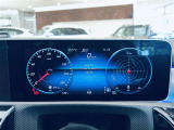 CLAクラス CLA200d AMGライン 本革シート サンルーフ