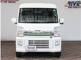 入庫時・販売時・納車前に、弊社基準の68項目に及ぶ点検整備を実施しております。