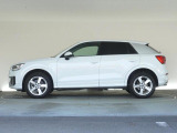 Q2 1.0 TFSI スポーツ 