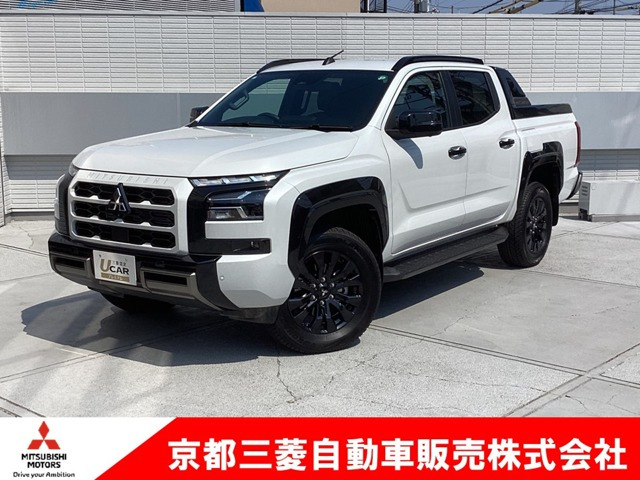 トライトン 2.4 GSR ディーゼル 4WD 
