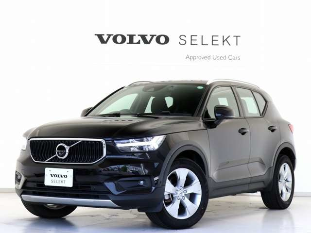 XC40 B4 モメンタム 