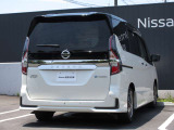 セレナ 1.2 e-POWER ハイウェイスター V 