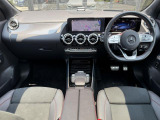 GLAクラス GLA200d 4マチック AMGライン 4WD 