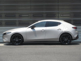 MAZDA3ファストバック 1.5 15S レトロスポーツエディション 