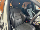 GLE 300d 4マチック 4WD 本革シート