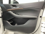 遠方のお客様大歓迎です。お気軽にお問い合わせ下さいませ。全国各BMW正規販売店で保証サービスを受けられるようご納車させて頂きますますのでご安心下さいませ!