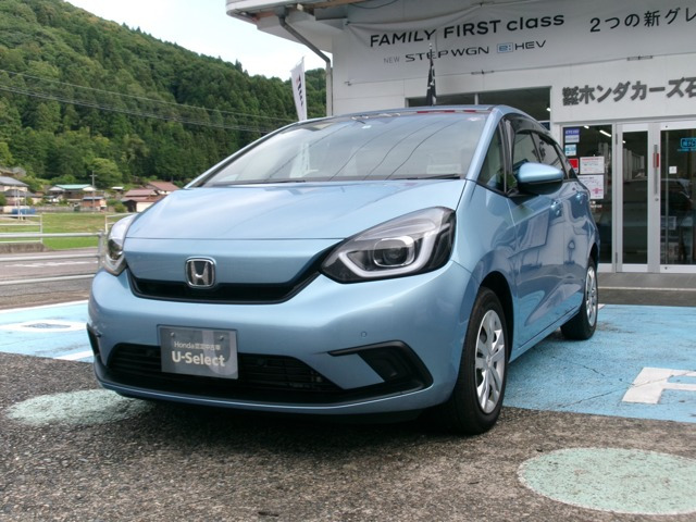 フィット  1.3 ホーム