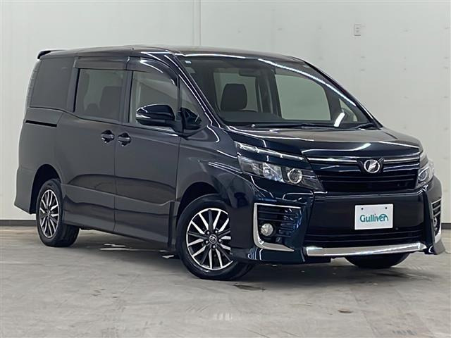 ヴォクシー 2.0 ZS 4WD 修復歴無し
