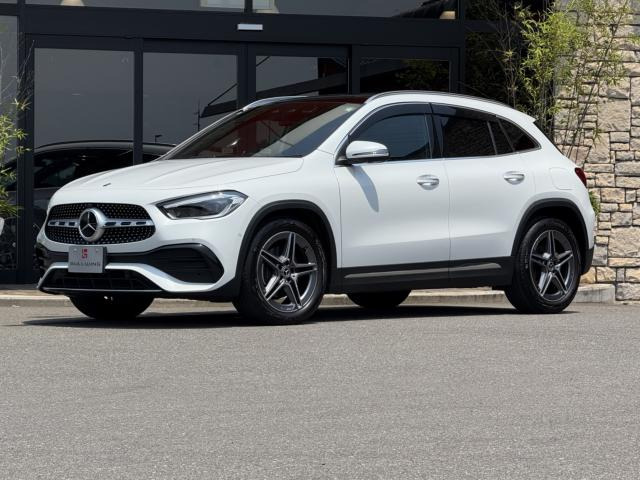 GLAクラス GLA200d 4マチック AMGライン 4WD 