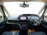 セレナ 1.2 e-POWER ハイウェイスター V 