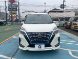 セレナ 1.2 e-POWER ハイウェイスター V マルチベッド