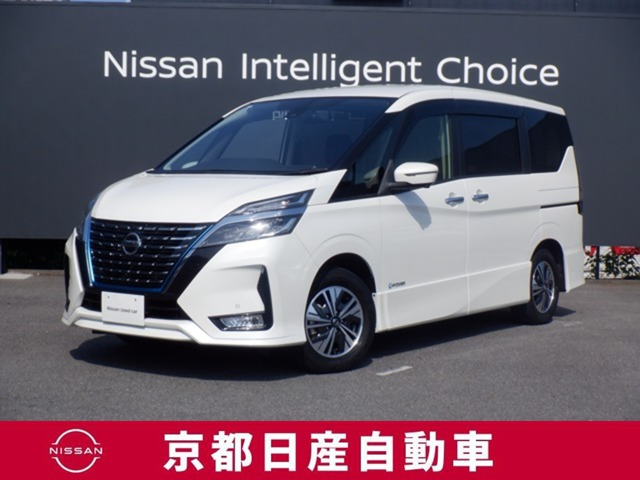 セレナ 1.2 e-POWER ハイウェイスター V 