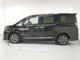 ヴォクシー 2.0 ZS 煌 4WD 