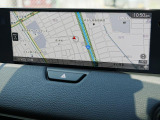 マツダコネクトの12.3インチワイドセンターディスプレイです。『Android Auto』『Apple CarPlay』や独自のコネクテッドサービスに対応したインターフェイスシステムです。