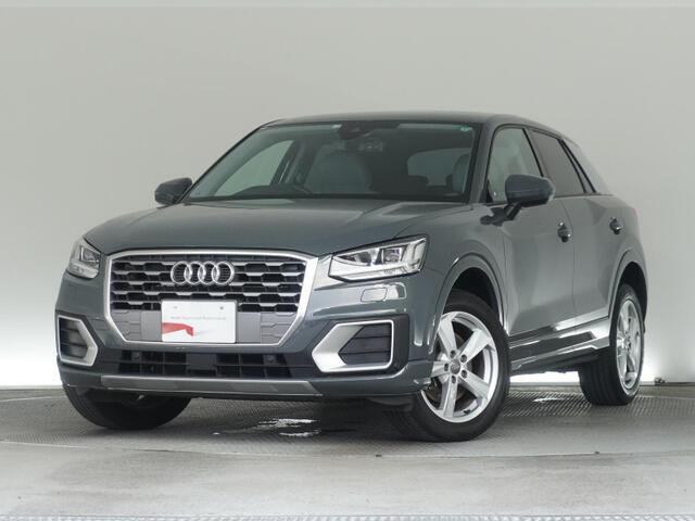Q2 1.0 TFSI スポーツ 